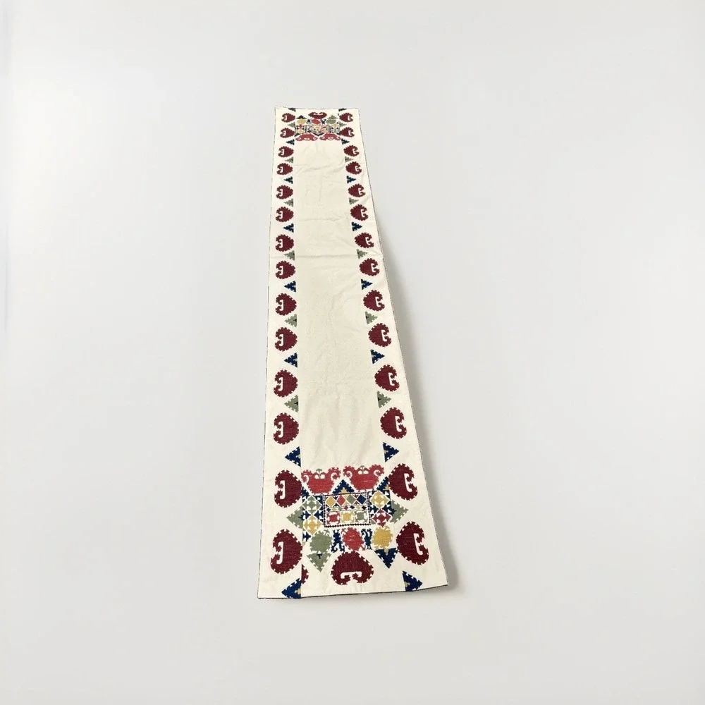 Pottery Barn Table Runner 20